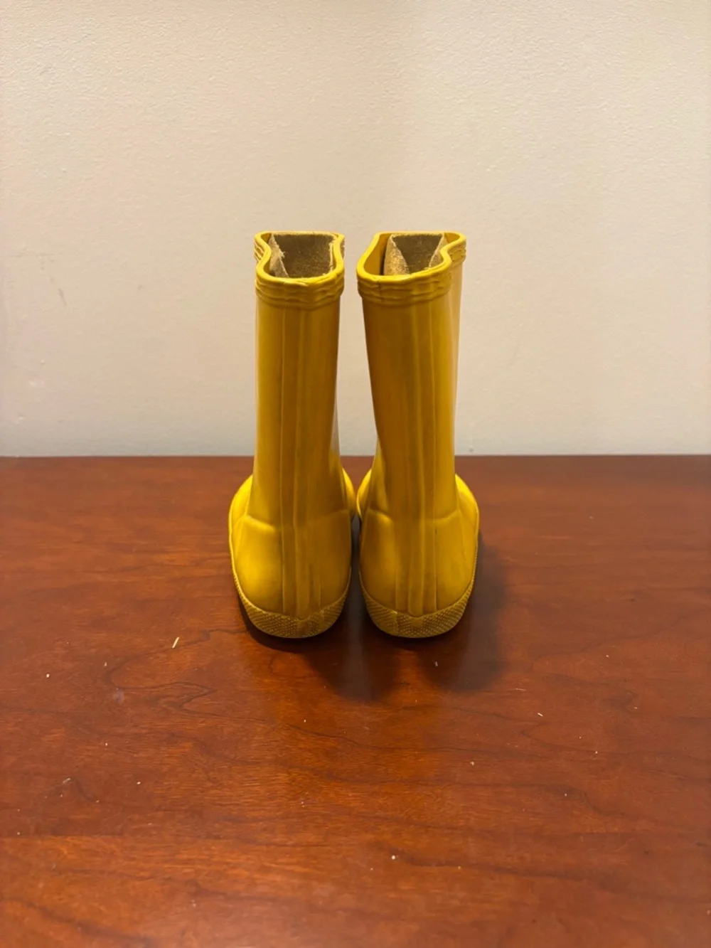 Hunter Kids Rain Boots Yellow UK Size 8 US size 9
